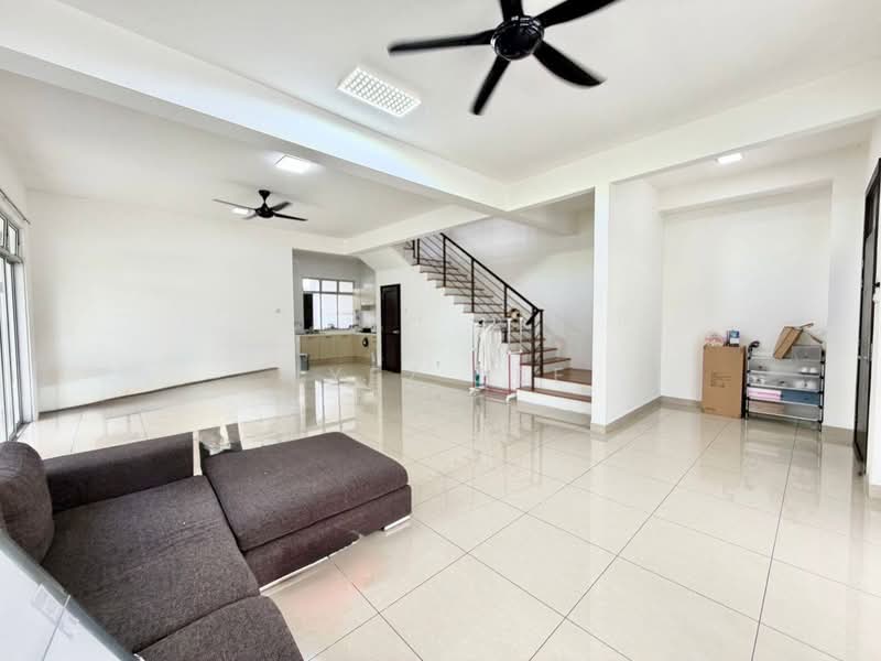 Rumah Teres 2 Tingkat untuk Dijual di Taman Molek (Johor Bahru) - Jyez Lee - PropertyGuru.com.my