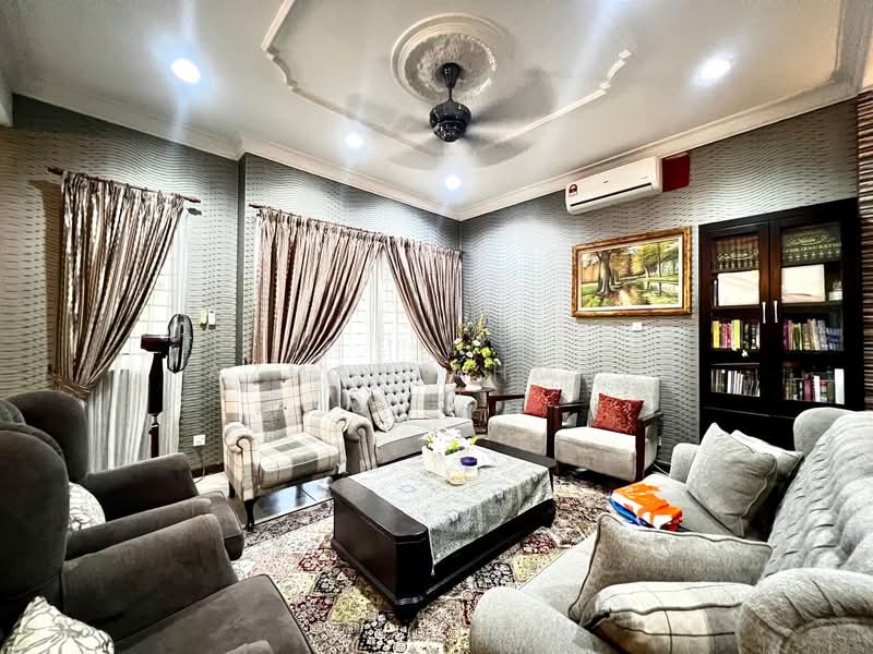 Terraced House for Sale in Bukit Jelutong (Shah Alam) - Azman Ahmad - PropertyGuru.com.my