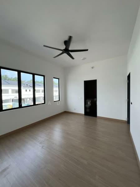2-storey Terraced House for Sale in Saujana Utama (Puncak Alam) - Ahmad Zikrul - Interior - PropertyGuru.com.my