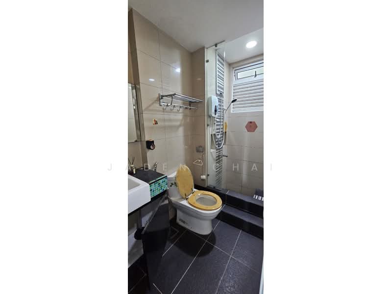 Servis Apartment untuk Disewa di Tropez Residences - Jaden Chai - Bathroom - PropertyGuru.com.my