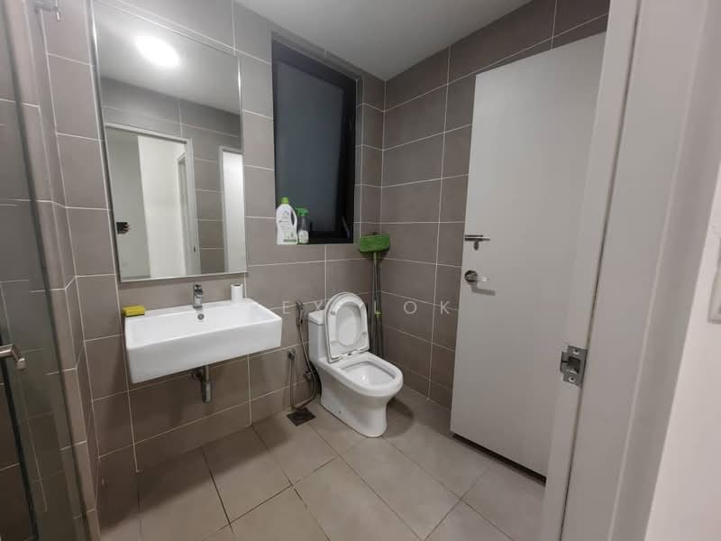 Service Residence for Rent at D'sara Sentral - Rex Lok - Bathroom - PropertyGuru.com.my