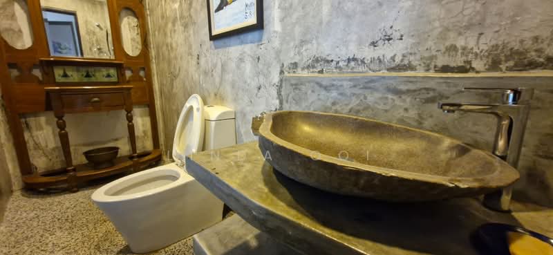 Terraced House for Sale in Ampang Jaya (Ampang) - Linda Ooi - Bathroom - PropertyGuru.com.my