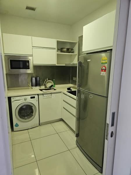 Servis Apartment untuk Disewa di M City - Addis Bo - Kitchen - PropertyGuru.com.my