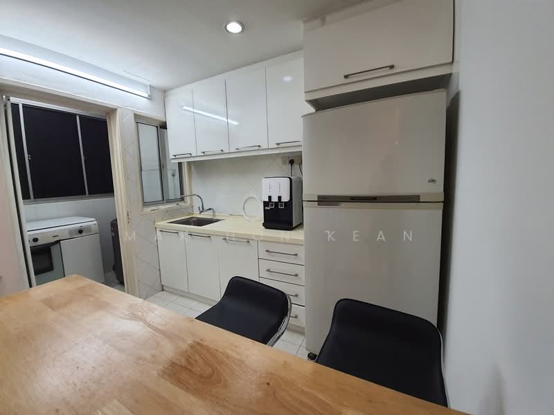 Apartment for Rent at Pangsapuri Indahria - Mak Hon Kean - Kitchen - PropertyGuru.com.my
