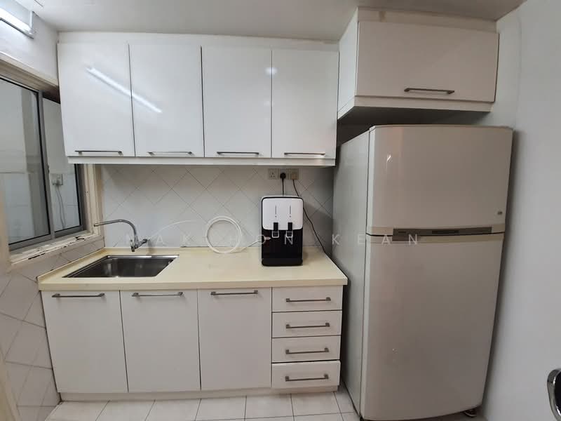 Apartment for Rent at Pangsapuri Indahria - Mak Hon Kean - Kitchen - PropertyGuru.com.my