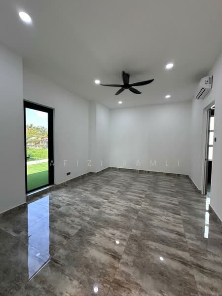 Bungalow for Sale in Seri Kembangan (Selangor) - Rafizi Ramli - PropertyGuru.com.my