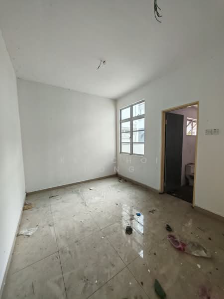 Semi-Detached House for Sale in Seri Manjung (Perak) - Kee Choi Hong - Interior - PropertyGuru.com.my