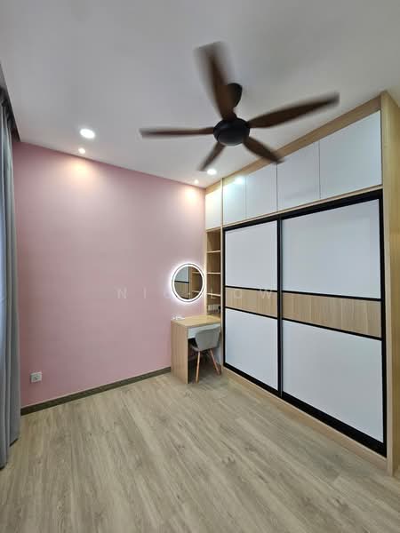Kondominium untuk Dijual di The Herz - Nic Low - Bedroom - PropertyGuru.com.my