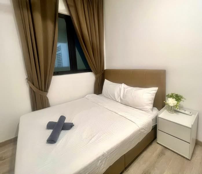 Service Residence for Sale at Southkey Mosaic - Jason Sim - Bedroom - PropertyGuru.com.my