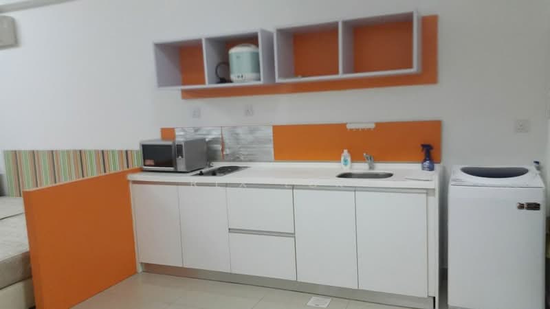 Servis Apartment untuk Disewa di First Subang (SS 15 Courtyard) - Rex Lok - Kitchen - PropertyGuru.com.my