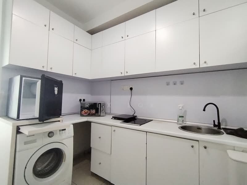 Servis Apartment untuk Disewa di Centrestage Designer Suite - Rex Lok - Kitchen - PropertyGuru.com.my