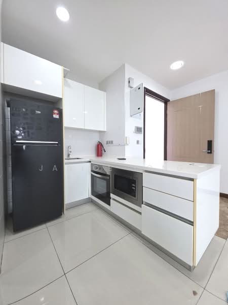 Service Residence for Rent at Paragon Residences @ Straits View - Janice Yong - Kitchen - PropertyGuru.com.my
