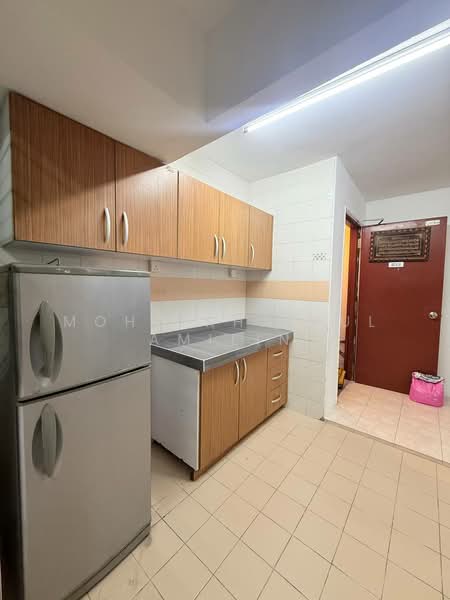 Apartment for Sale at Damai Apartment - Mohd Khairul Amilin - Kitchen - PropertyGuru.com.my