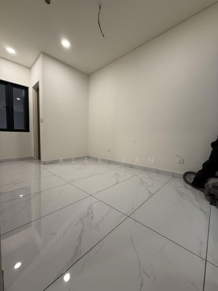 Rumah Teres untuk Dijual di Happy Garden (Kuchai Lama) - Alex Kan - PropertyGuru.com.my