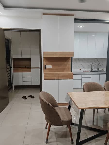 Kondominium untuk Dijual di The Henge - BC TAN - Kitchen - PropertyGuru.com.my