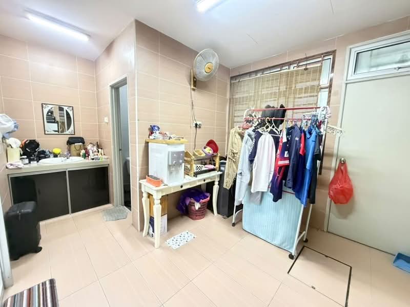 2-storey Terraced House for Sale in Taman Bestari Indah (Ulu Tiram) - Carson . - Interior - PropertyGuru.com.my