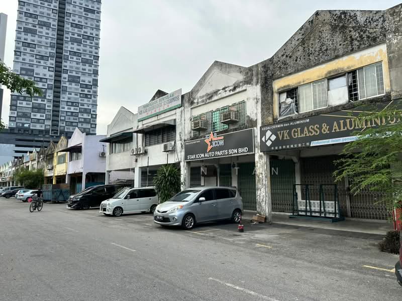 Factory for Sale in Taman Jinjang Baru (Batu) - Kelven Tan - Exterior - PropertyGuru.com.my
