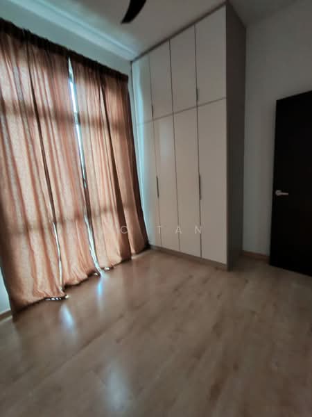 Kondominium untuk Dijual di The Henge - BC TAN - Bedroom - PropertyGuru.com.my