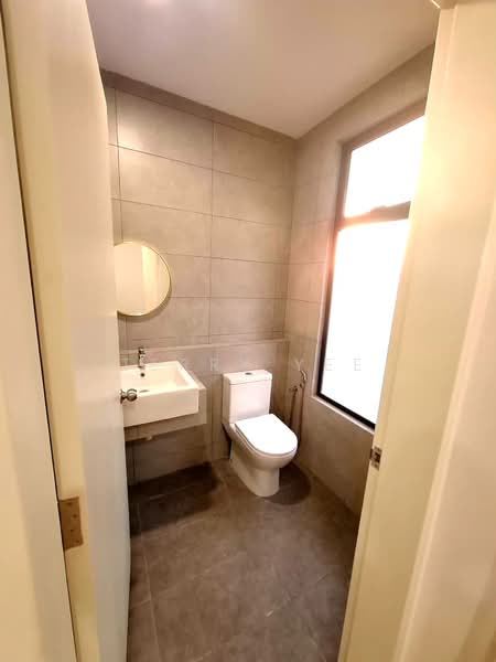 2-storey Terraced House for Rent in Bandar Gamuda Cove (Dengkil) - Terry Yee - Bathroom - PropertyGuru.com.my