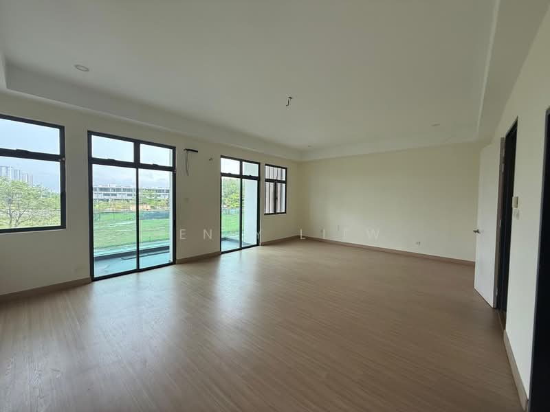 Rumah Teres 3 Tingkat untuk Dijual di Bandar Nusaputra (Puchong) - Henry Liew - Living Room - PropertyGuru.com.my