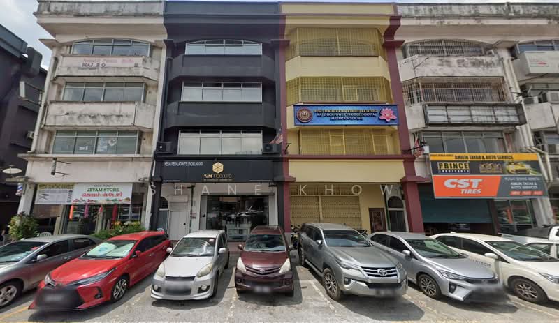 Shop for Sale in Taman Petaling Utama (Petaling Jaya) - Shane Khow - Exterior - PropertyGuru.com.my