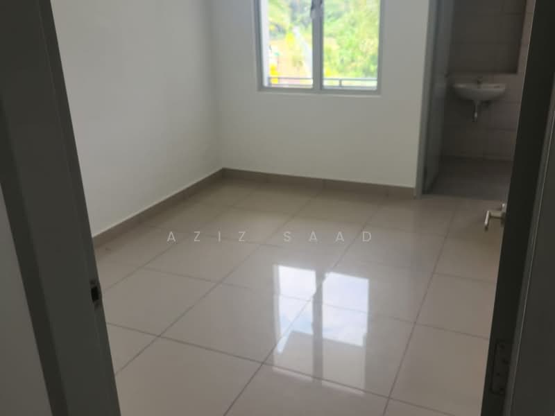 2-storey Terraced House for Sale in Amverton Hills (Sungai Buloh) - Aziz Saad - Interior - PropertyGuru.com.my