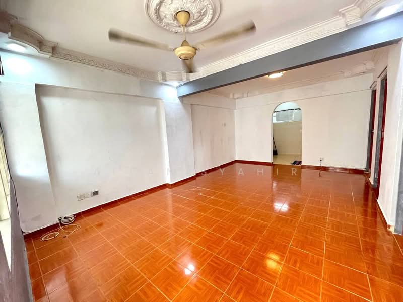 Rumah Flat untuk Dijual di Flat Danau Kota - Affan Syahir - Living Room - PropertyGuru.com.my