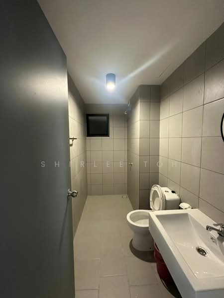 Servis Apartment untuk Disewa di E'Island Lake Haven - Shirlee Toh - Bathroom - PropertyGuru.com.my