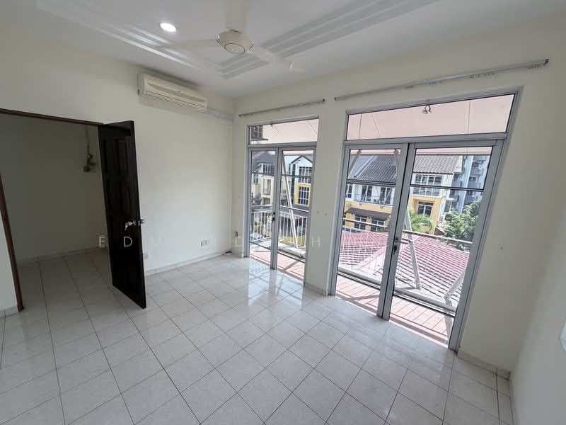 Semi-Detached House for Sale in Jalan Klang Lama (Old Klang Road) (Kuala Lumpur) - Edmund CH Leow - Interior - PropertyGuru.com.my