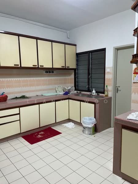 Rumah Teres 2 Tingkat untuk Dijual di Usj 16 (Subang Jaya) - Leanne Woo - Kitchen - PropertyGuru.com.my