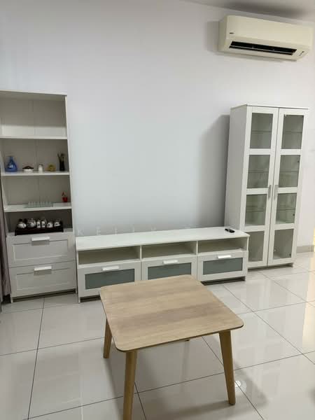 Service Residence for Sale at Impiria Residensi Bukit Tinggi Klang - Kelly Teo - Living Room - PropertyGuru.com.my
