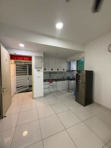 Service Residence for Sale at Impiria Residensi Bukit Tinggi Klang - Kelly Teo - Kitchen - PropertyGuru.com.my
