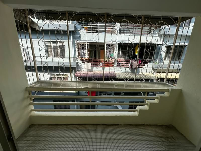 Apartment for Rent at Kuchai Entrepreneurs Park Apartment - Jayden Chik - Balcony - PropertyGuru.com.my