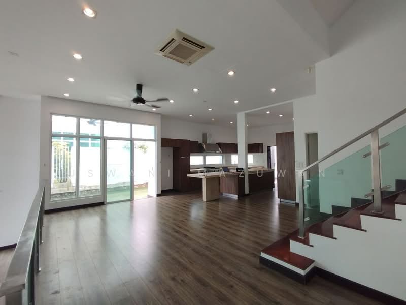 Rumah Berkembar untuk Dijual di Cyberjaya (Selangor) - Uswani Mazuwan - Living Room - PropertyGuru.com.my