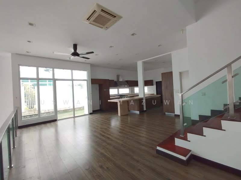 Rumah Berkembar untuk Dijual di Cyberjaya (Selangor) - Uswani Mazuwan - Living Room - PropertyGuru.com.my