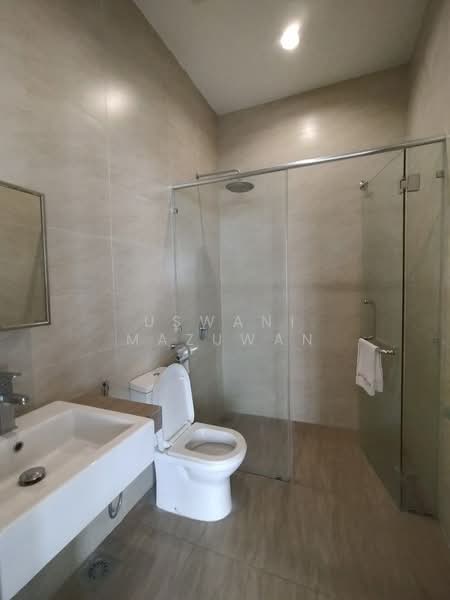 Rumah Berkembar untuk Dijual di Cyberjaya (Selangor) - Uswani Mazuwan - Bathroom - PropertyGuru.com.my