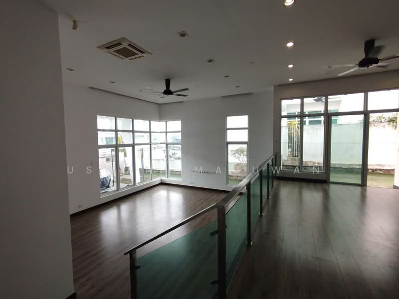 Rumah Berkembar untuk Dijual di Cyberjaya (Selangor) - Uswani Mazuwan - Living Room - PropertyGuru.com.my