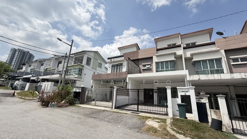 2.5-storey Terraced House for Sale in Balakong (Cheras) - Vivian Foo - PropertyGuru.com.my