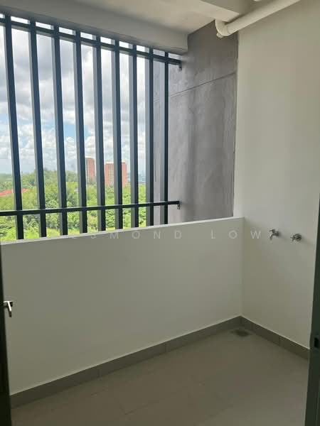 Kondominium untuk Disewa di Aster Residence - Desmond Low - Balcony - PropertyGuru.com.my