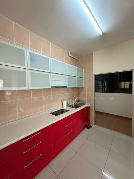 Service Residence for Sale at OUG Parklane - Andrew Khong - Kitchen - PropertyGuru.com.my
