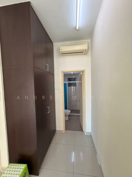 Service Residence for Sale at OUG Parklane - Andrew Khong - Corridor - PropertyGuru.com.my
