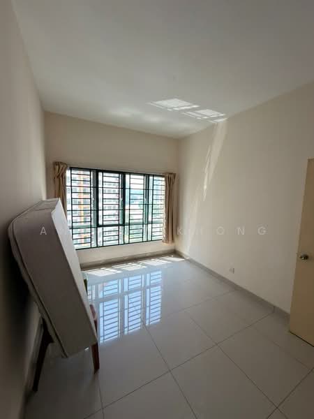 Service Residence for Sale at OUG Parklane - Andrew Khong - Bedroom - PropertyGuru.com.my