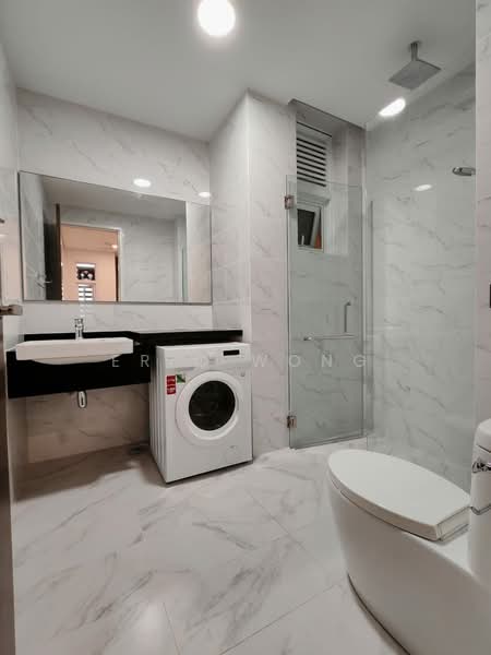 Service Residence for Rent at Met 1 Residences - Eric Wong - Bathroom - PropertyGuru.com.my