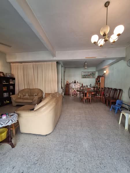 2-storey Terraced House for Sale in Jalan Klang Lama (Old Klang Road) (Kuala Lumpur) - Jackie Chong - Living Room - PropertyGuru.com.my