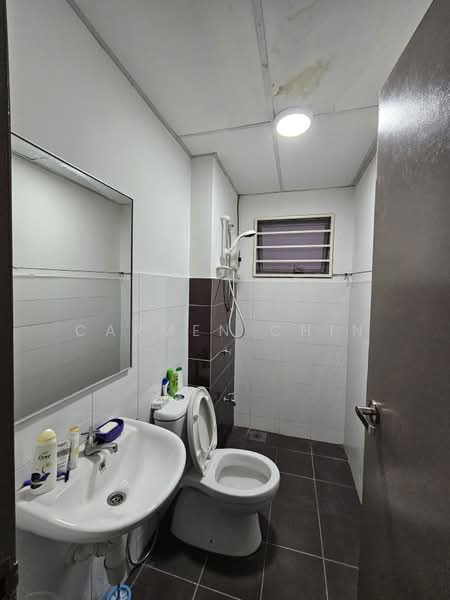 Apartment for Sale at Residensi Alam Damai (PR1MA @ Alam Damai) - Carmen Chin - Bathroom - PropertyGuru.com.my