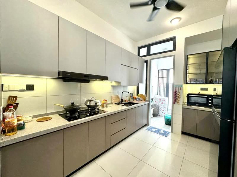 2-storey Terraced House for Sale in Shah Alam (Selangor) - Adaw Zain - Kitchen - PropertyGuru.com.my