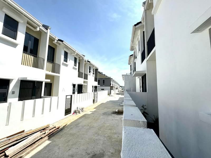 2-storey Terraced House for Sale in Shah Alam (Selangor) - Adaw Zain - Exterior - PropertyGuru.com.my