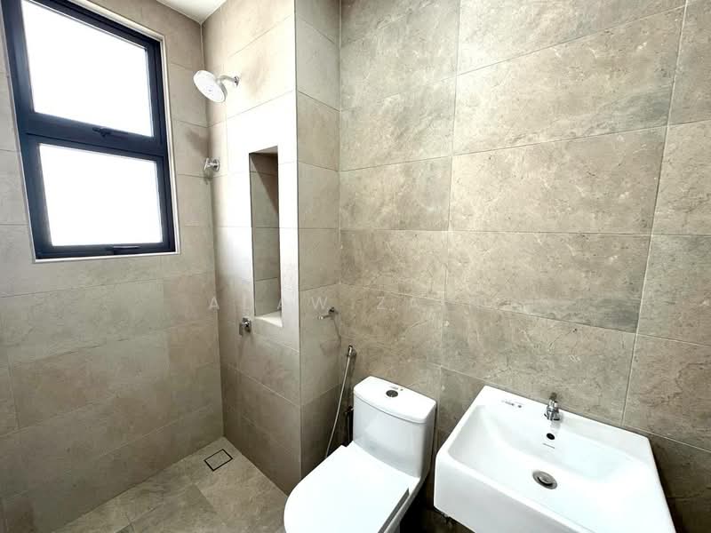 2-storey Terraced House for Sale in Shah Alam (Selangor) - Adaw Zain - Bathroom - PropertyGuru.com.my