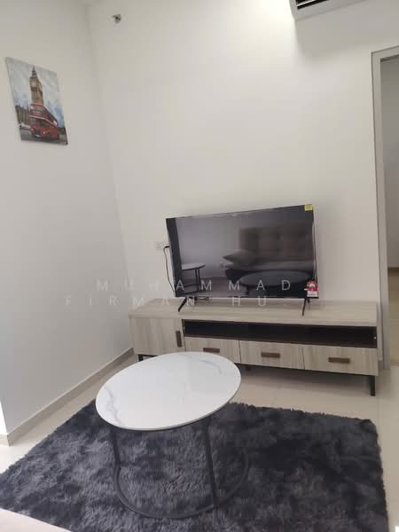 Servis Apartment untuk Disewa di BeCentral @ i-City - Muhammad Firman Hussain - Living Room - PropertyGuru.com.my