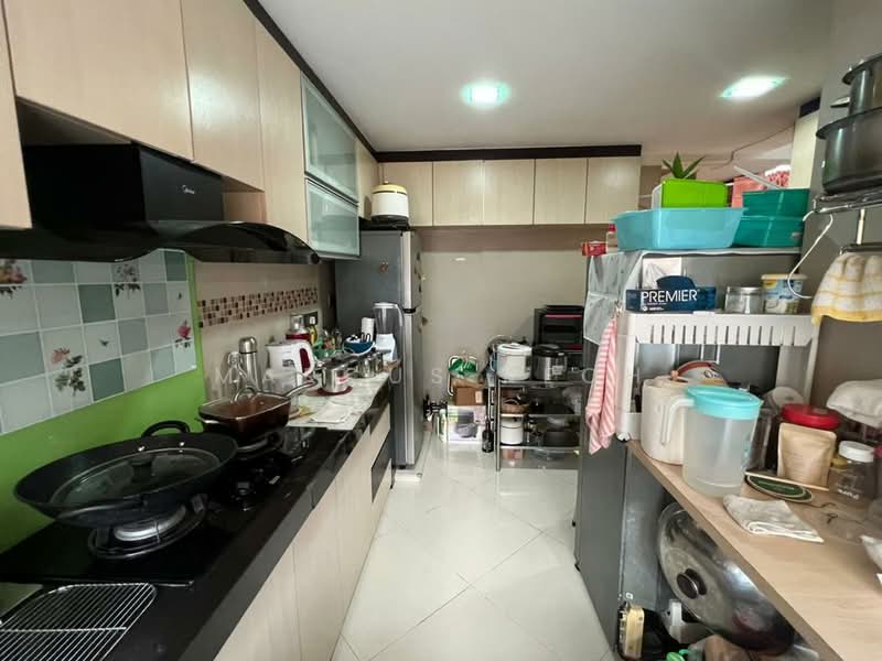 Townhouse for Sale in Bukit Jalil (Kuala Lumpur) - Marcus Keoh - Kitchen - PropertyGuru.com.my